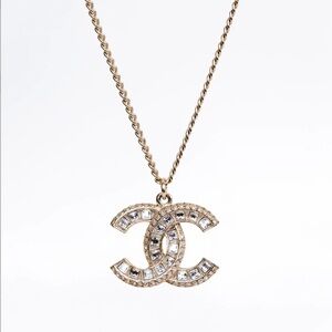 Textured Square Stone CC Pendant Necklace